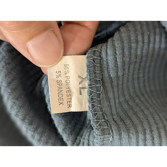 Ribbed Henley Top with lace cuffs Size L/XL SEE MEASUREMENTS - Picture 7 of 7